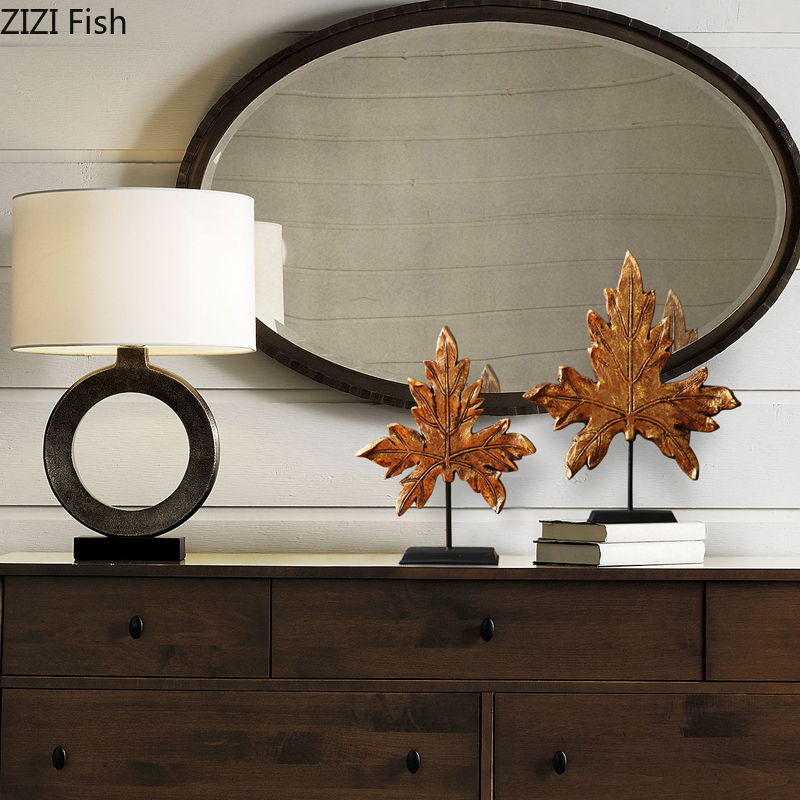 Resin Maple Leaf Ornament Desk – Exhibition Of Art And Craft Bewertung und Preis