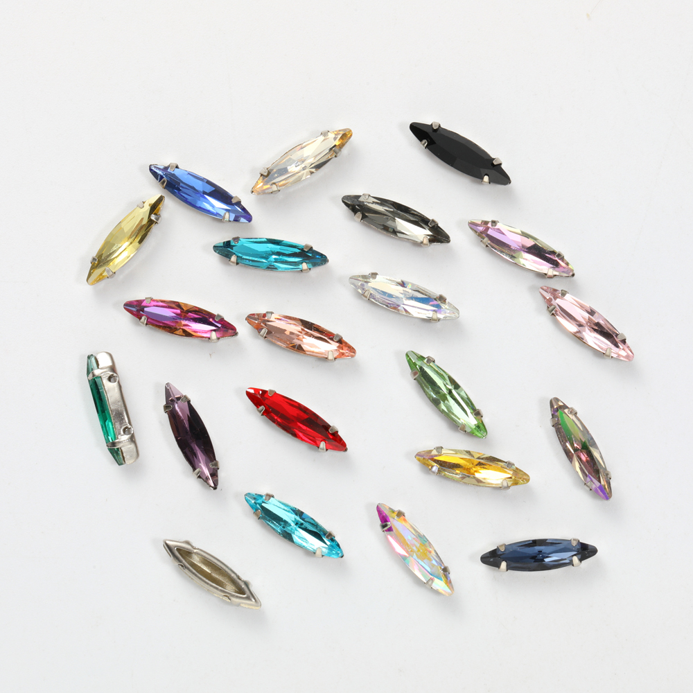 4x15mm K9 Glass Navette Crysta – Art Craft Horse Bewertung und Preis